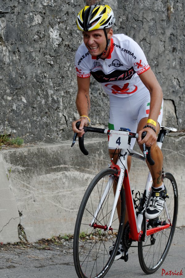 Mikaël Gallego remporte la Grimpée de l’Alpe d’Huez